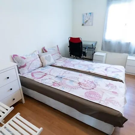 Cozy Historical Center 소피아